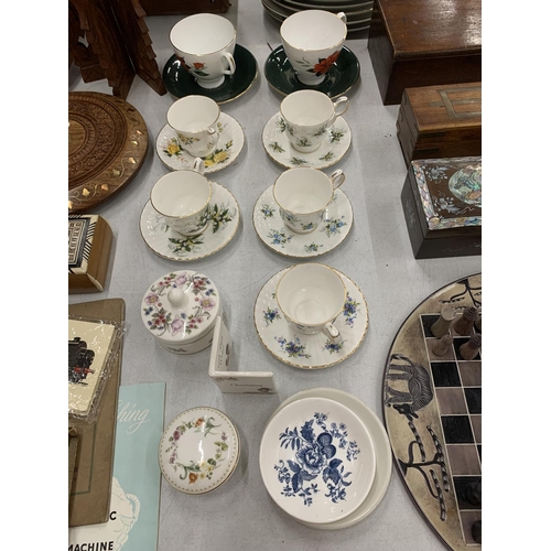 279 - A QUANTITY OF VINTAGE CUPS AND SAUCERS TO INCLUDE ROYAL ALBERT 'TAHINI' AND ROYAL WINDSOR PLUS A WED... 