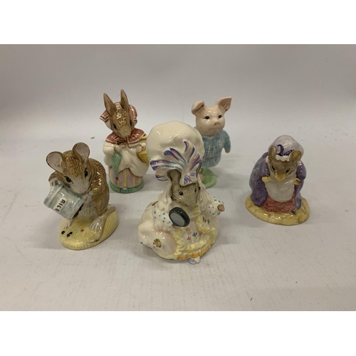 921 - FIVE BOXED ROYAL ALBERT BEATRIX POTTER FIGURES TO INCLUDE MRS RABBIT, HUNCA MUNCA SPILLS THE BEADS, ... 