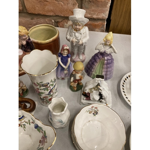 1113 - A QUANTITY OF CERAMIC ITEMS TO INCLUDE A ROYAL DOULTON 'IVY', BOXED SPODE MUGS, AYNSLEY 'PEMBROKE' V... 