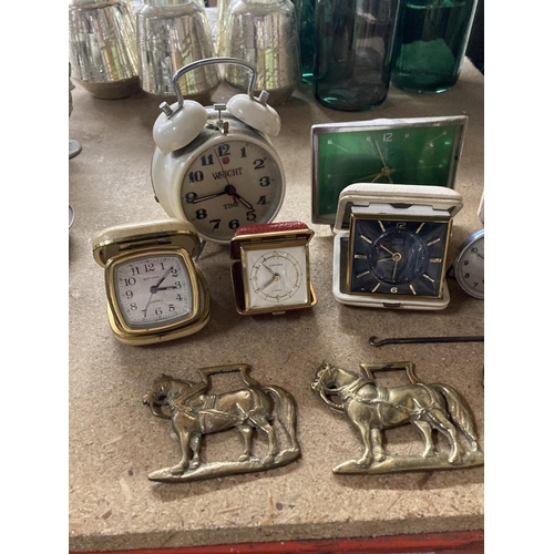 1126 - A COLLECTION OF VINTAGE CLOCKS TO INCLUDE WRIGHT TIME, ESTYMA, SMITHS EMPIRE, ETC., TOGETHER WITH BR... 