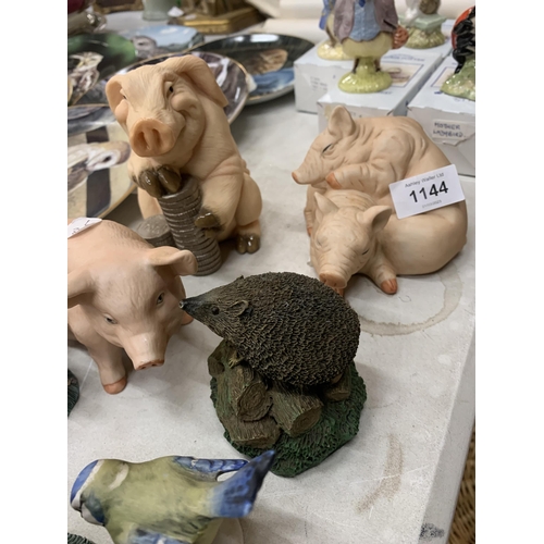 1144 - A QUANTITY OF CERAMICS TO INCLUDE PIGS, ETC