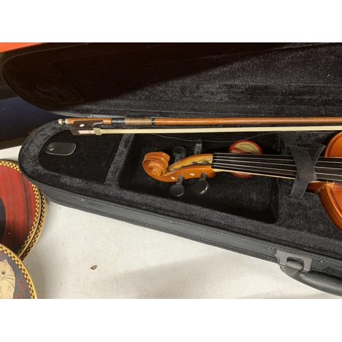 1173 - A CASED VIOLIN AND BOW