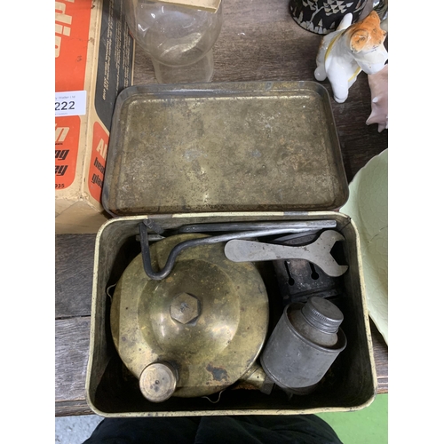 1222 - A VINTAGE PARAFFIN STOVE IN ORIGINAL TIN PLUS AN ALADDIN GLASS CHIMNEY IN ORIGINAL BOX