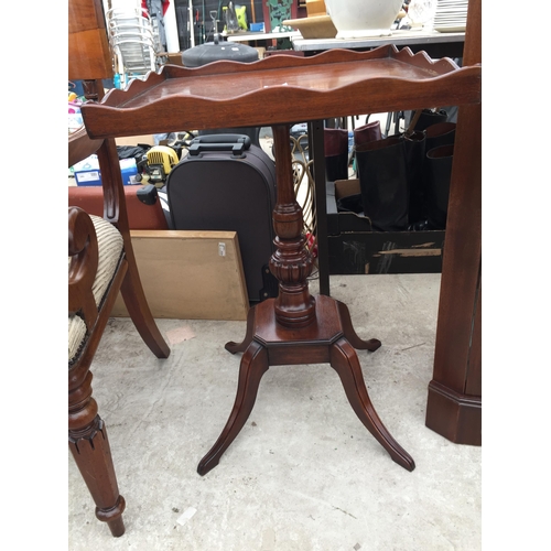 2854 - A 19TH CENTURY STYLE MAHOGANY PEDESTAL TABLE WITH GALLERY TOP