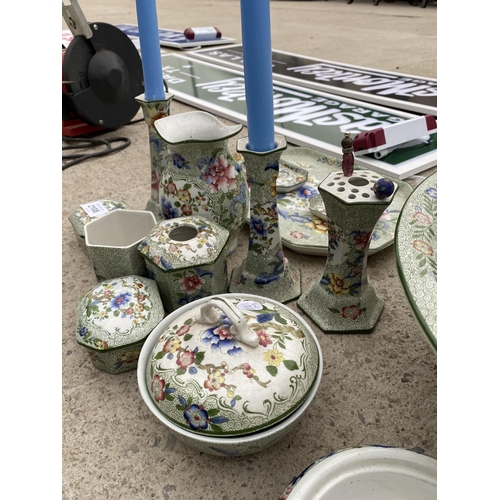 2108 - A COLLECTION OF DECORATIVE FLORAL CERAMICS TO INCLUDE A JUG AND WASH BOWL, CANDLESTICKS AND DRESSING... 