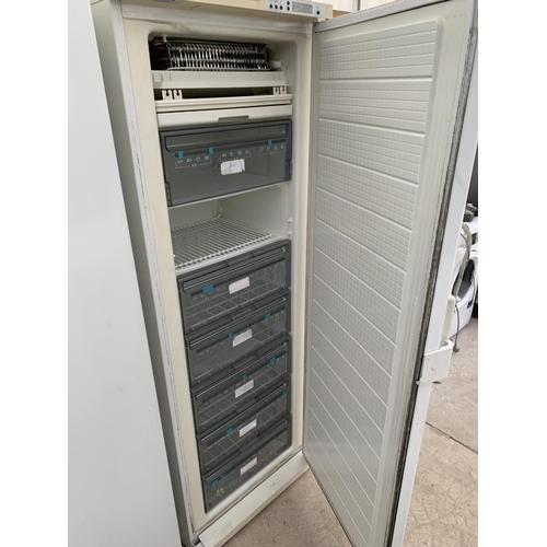 2307 - A WHITE BOSCH UPRIGHT FREEZER