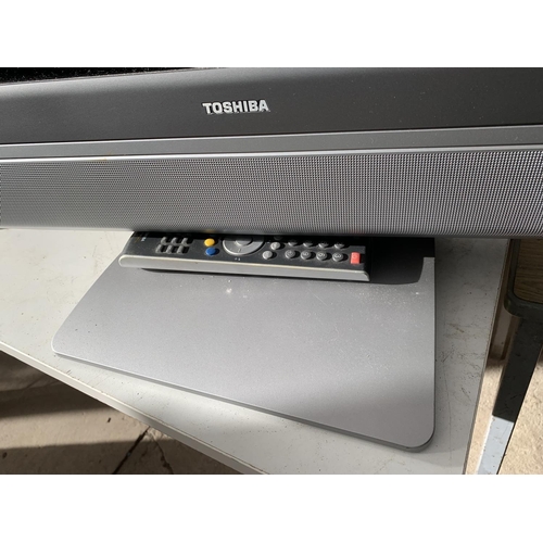 2392 - A TOSHIBA 27