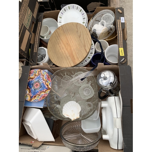 2263 - AN ASSORTMENT OF HOUSEHOLD CLEARANCE ITEMS TO INCLUDE CERAMICS AND GLASS WARE ETC