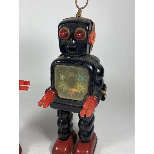 304 - TWO VINTAGE JAPANESE TINPLATE ROBOT MODELS - ACTION PLANET ROBOT & KO KOSHIYA EXAMPLE