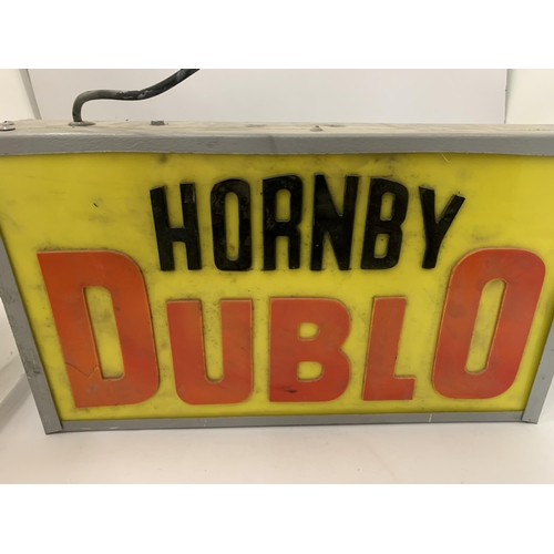 320A - A HORNBY DUBLO ILLUMINATED BOX SIGN, 49 X 28 X 10CM