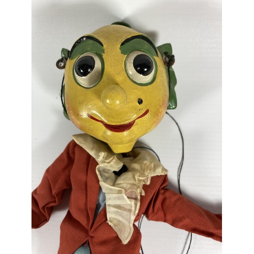 332 - A VINTAGE PELHAM PUPPET - MR TURNIP IN ORIGINAL BOX