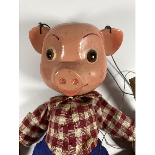 336 - A VINTAGE PELHAM PUPPET - SL PERKY IN ORIGINAL BOX