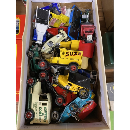 437 - A BOX OF ASSORTED DIECAST MODEL VEHICLES