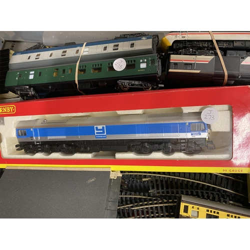 442 - A MIXED LOT OF MODEL RAILWAY ITEMS TO INCLUDE INTERCITY MODELS ETC