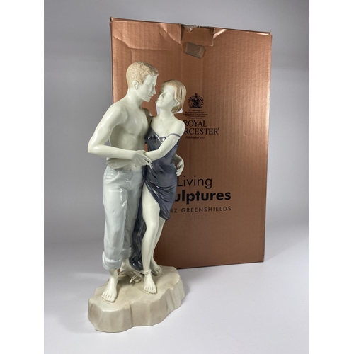 802 - A BOXED ROYAL WORCESTER 'LIVING SCULPTURES' MATTE LIMITED EDITION - 25/250 -FIGURES OF LOVERS HEIGHT... 