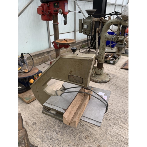 19 - A BURGESS POWERLINE BANDSAW BBS-20 NO VAT