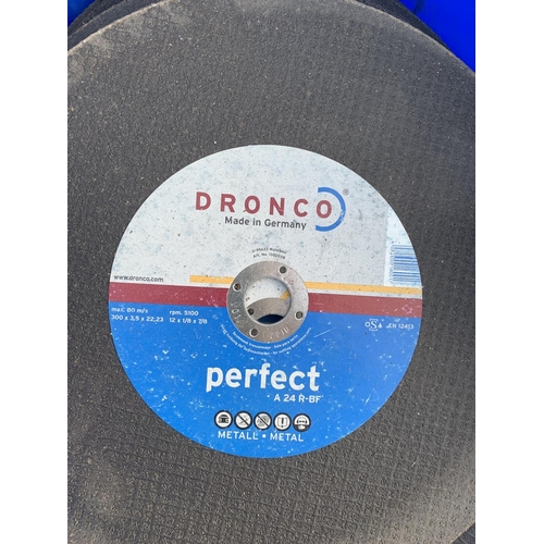 48 - A QUANTITY OF DRONCO CUTTING DISCS NO VAT