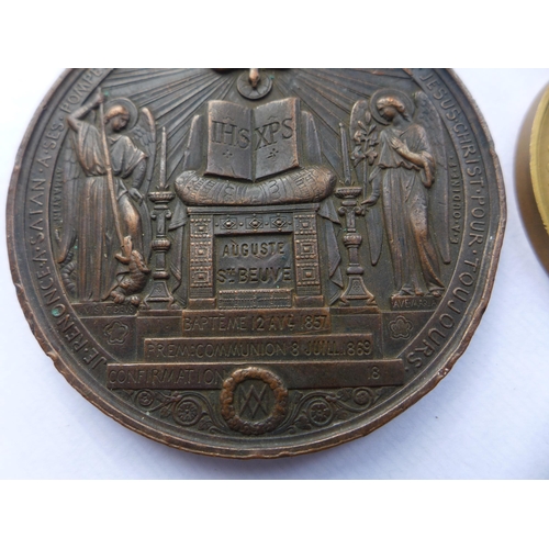 323 - A LARGE BRONZE ECCLESIASTICAL MEDAL CIRCA 1869, 70MM AND A BRONZE CHURCH OF SCOTLAND TRAINING COLLEG... 