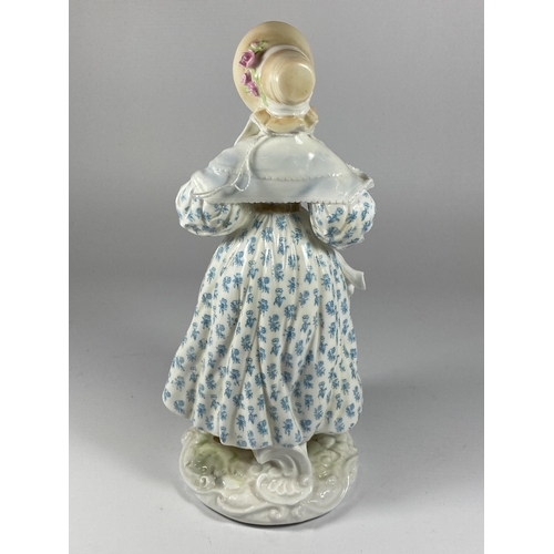 846 - A LIMITED EDITION ROYAL WORCESTER VICTORIA AND ALBERT MUSEUM COLLECTION FIGURE