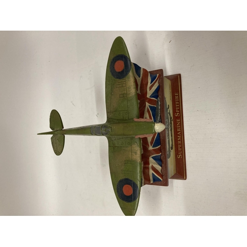 143 - A BRADFORD EXCHANGE MODEL OF A SUPERMARINE SPITFIRE