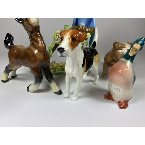 785 - A MIXED GROUP OF CERAMICS TO INCLUDE ROYAL DOULTON DOG, CROWN STAFFORDSHIRE HAND PAINTED BIRD ETC