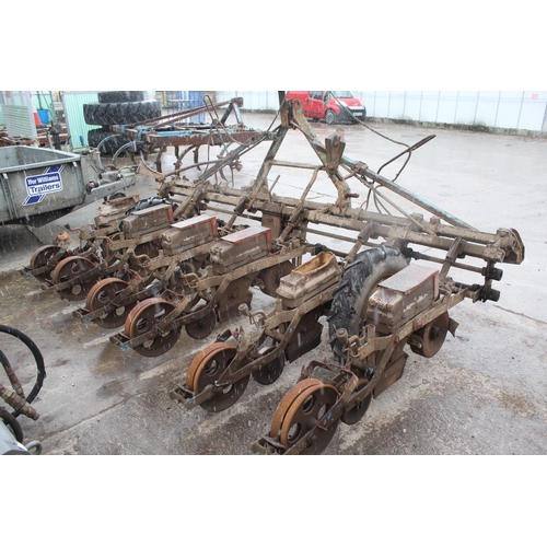 225 - MCCONNEL SUPER PREFER TRANSPLANTER 6 ROW FODDER BEET SOWER  + VAT