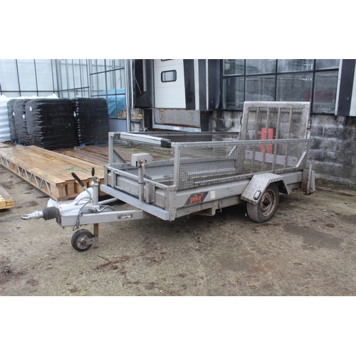 242 - EXCAVATOR TRAILER WITH WINCH 8'4