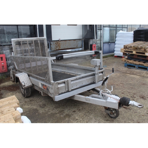 242 - EXCAVATOR TRAILER WITH WINCH 8'4