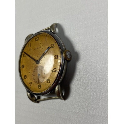 625 - A ZENITH MILITARY WATCH, NO. 8454518