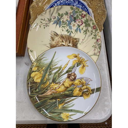 285 - AQUANTITY OF COLLECTABLE PLATES TO INCLUDE ROYAL DOULTON, CABINET PLATES, ETC