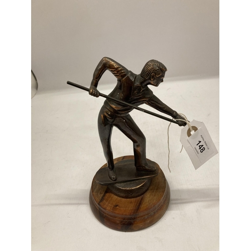 148 - A SPELTER FIGURE OF A SNOOKER PLAYER ON A WOODEN PLINTH HEIGHT 21CM