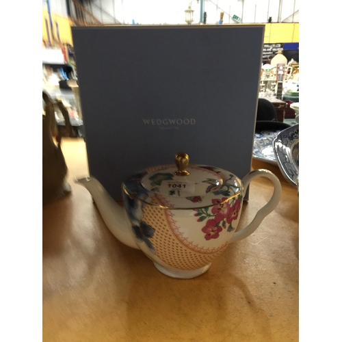 1041 - A BOXED WEDGWOOD 'BUTTERFLY BLOOM' TEAPOT