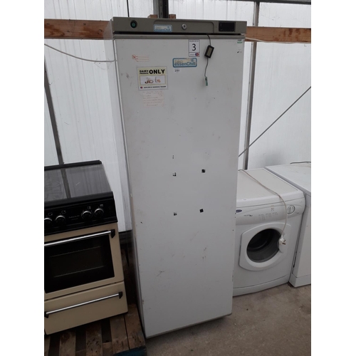 2351 - A WHITE LEC INDUSTRIAL UPRIGHT FRIDGE