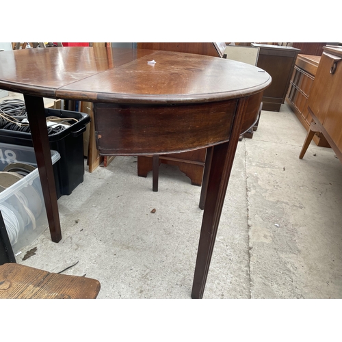 2878 - A 19TH CENTURY MAHOGANY 36