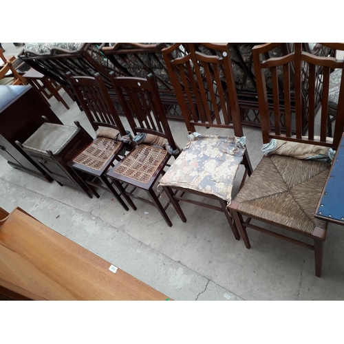 2957 - A FOLDING CARD TABLE, TV TABLE, FOUR EDWARDIAN BEDROOM CHAIRS AND A PIANO STOOL