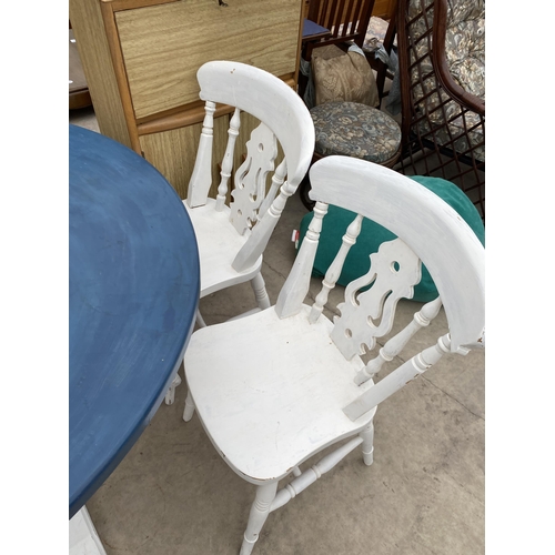 2978 - A VINTAGE PAINTED PINE KITCHEN TABLE AND FOUR CHAIRS