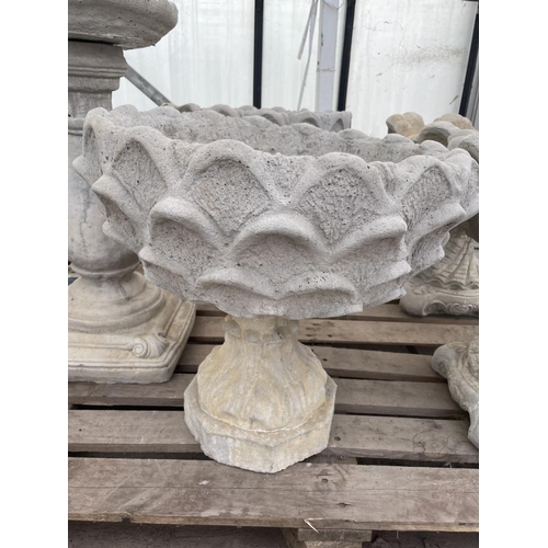 114 - A PAIR OF DECORATIVE CONCRETE URNS NO VAT