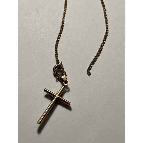 530 - A 9 CARAT GOLD NECKLACE (A/F) AND CRUCIFIX CROSS PENDANT GROSS WEIGHT 2.5 GRAMS