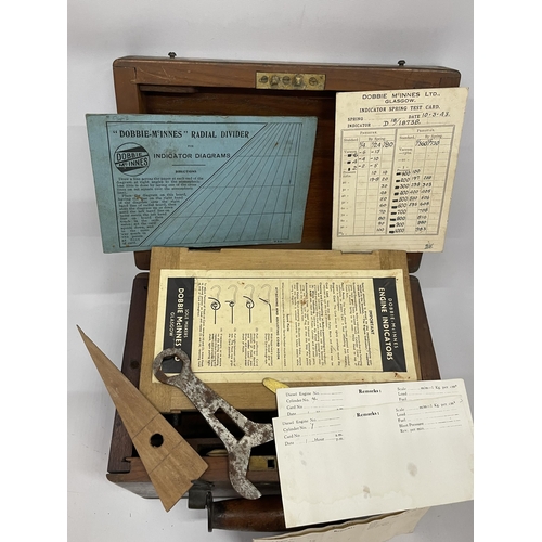 23 - A VINTAGE DEBBIE MCINNES, GLASGOW PRESSURE GAUGE IN ORIGINAL BOX WITH PAPERS ETC