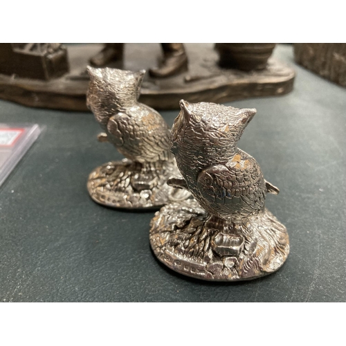 189 - TWO HALLMARKED SILVER FILLED CAMELOT SILVERWARE LTD OWL FIGURES