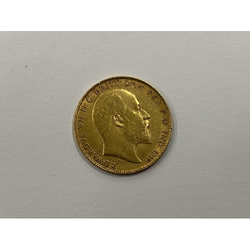 367 - AN EDWARD VII 1910 GOLD HALF SOVEREIGN COIN