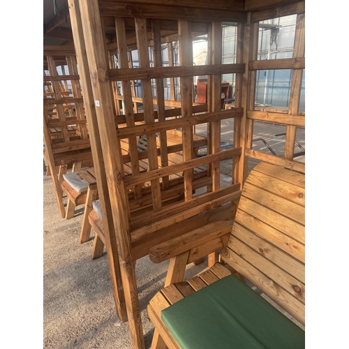 260 - AN AS, NEW, EX DISPLAY CHARLES TAYLOR GARDEN ARBOUR WITH TWO CHAIRS, CENTRE TABLE, TRELLIS SIDES, SE... 