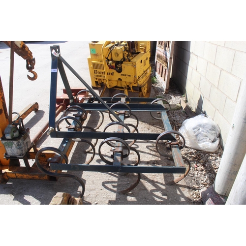 194 - A 10 TINE CULTIVATOR NO VAT