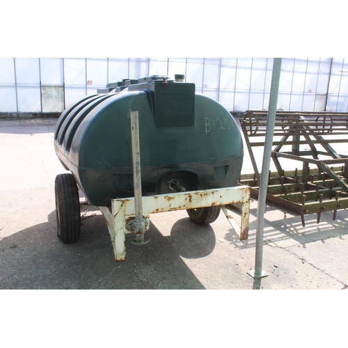 217 - A LP1320 FUEL BOWSER WITH A PLASTIC TANK NO VAT