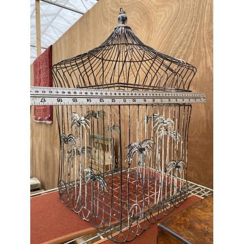 1562 - A VINTAGE METAL DECORATIVE BIRD CAGE