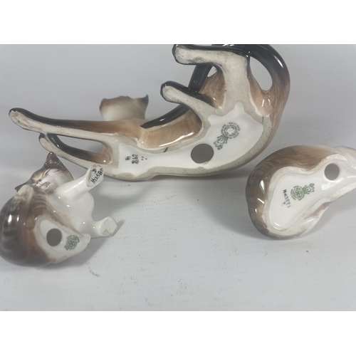 726 - THREE ROYAL DOULTON CATS TO INCLUDE SIAMESE HN2662 (SECONDS)