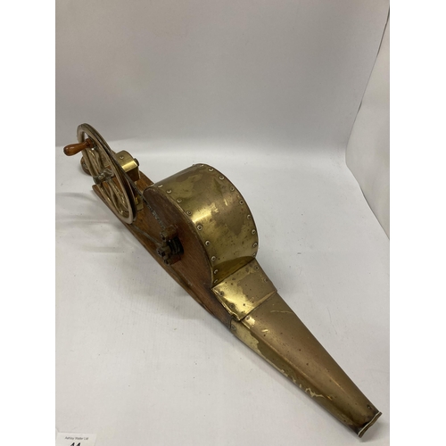 44 - A VINTAGE SET OF BRASS BELLOWS ON WOODEN BASE