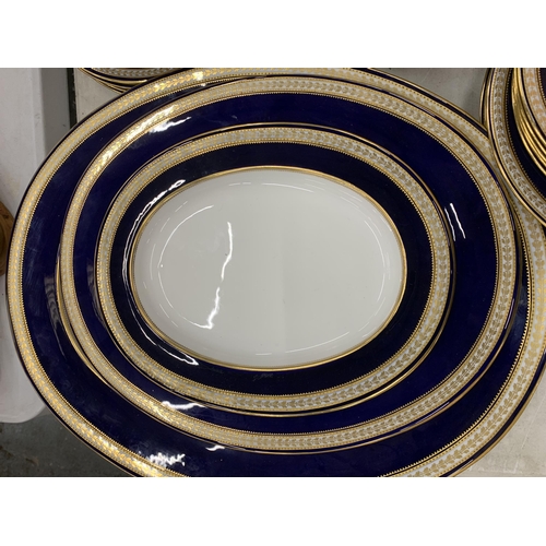 211 - A QUANTITY OF SPODE TO INCLUDE SERVING PLATTERS, BOWLS, PLATES, ETC, IN COBALT BLUE WITH GILT DECORA... 