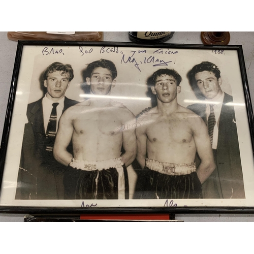 283 - A SIGNED COPY OF REG KRAY 'A WAY OF LIFE' PLUS A SIGNED PHOTO OF THE KRAY TWINS