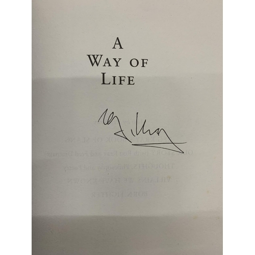 283 - A SIGNED COPY OF REG KRAY 'A WAY OF LIFE' PLUS A SIGNED PHOTO OF THE KRAY TWINS